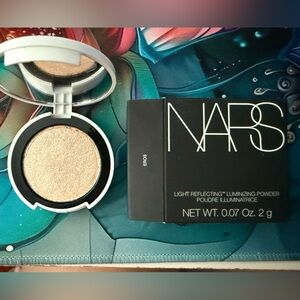 NARS Eros Light Reflecting Luminizing Powder